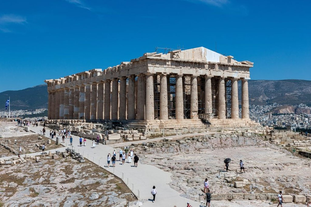 Parthenon West Pediment Restored, Scaffolding Removed After Two Centuries