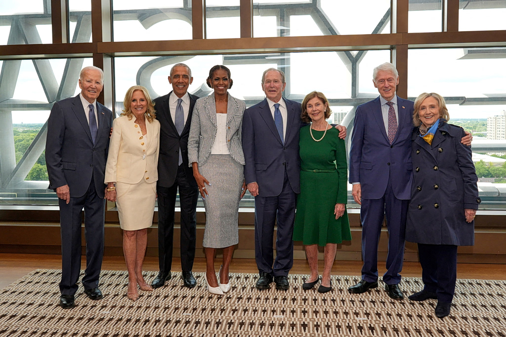 Obamas Open Presidential Center With Hollywood Stars and Subtle Digs at Trump