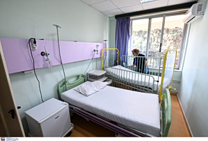 Mother Arrested After Infant Injury in Patras