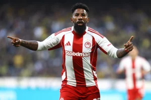 Olympiacos’ Rodinei Uses Greek Pop for ‘Musical’ Language Lessons