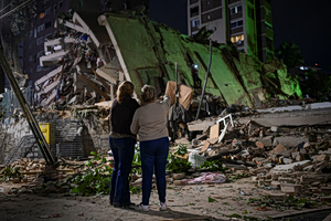 Venezuela Earthquakes Leave 32 Dead and 700 Injured