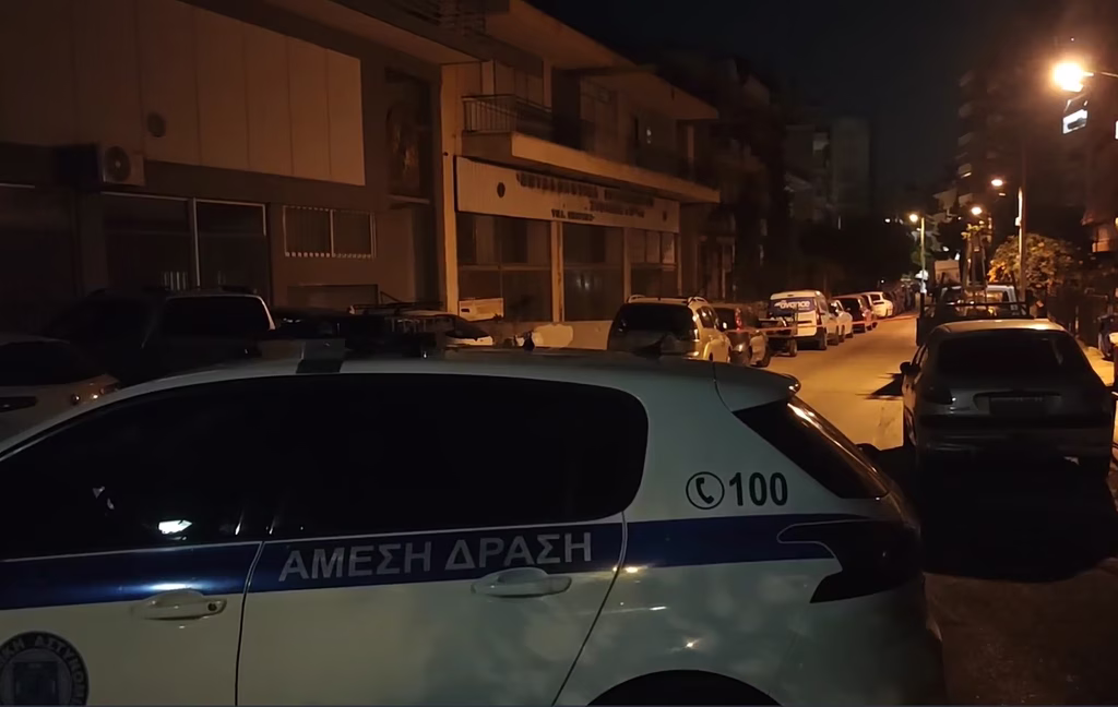 Deadly Stabbing in Kallithea Leaves Young Man Dead