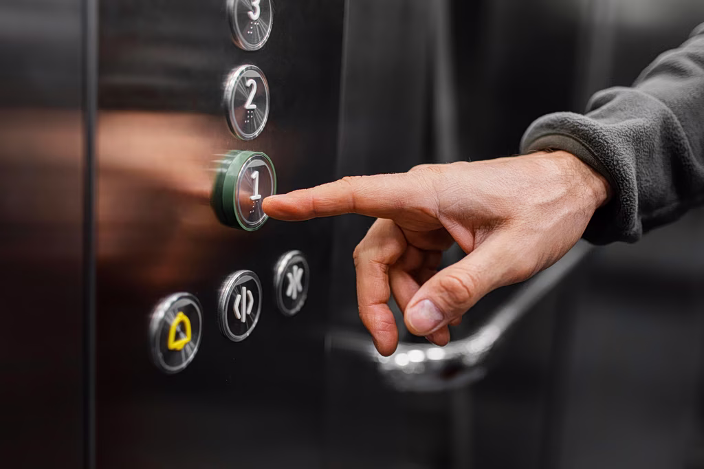 Elevator Registration Deadline in Greece Set for June 30