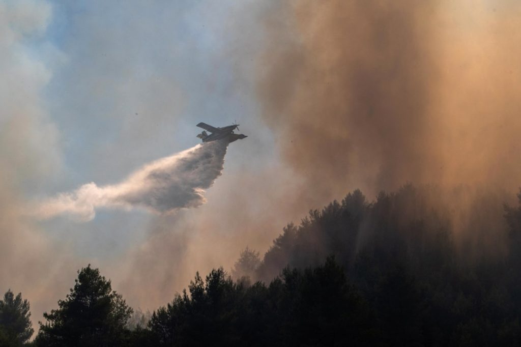 Dozens of Fires Break Out in Greece as Temperatures Rise