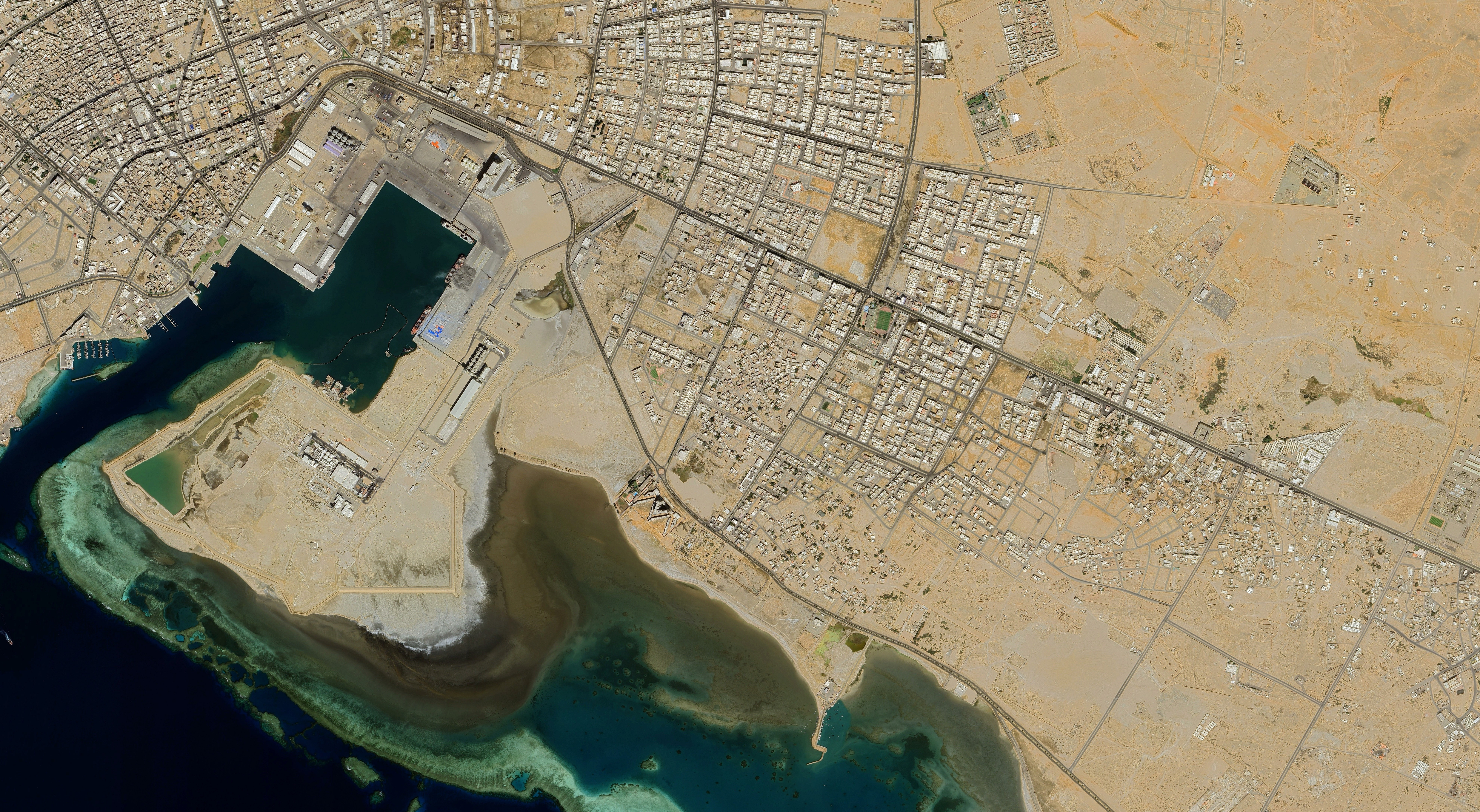 Saudi Arabia Plans Maritime Coalition to Protect Red Sea Routes