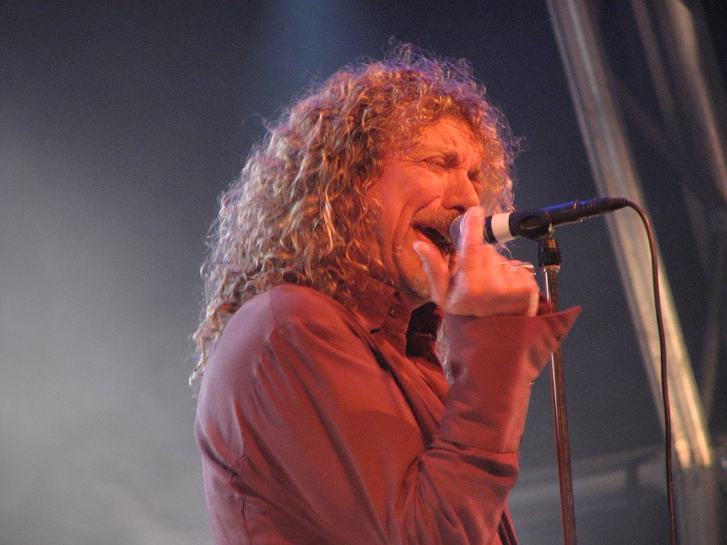 Robert Plant to Perform at Lycabettus Theatre