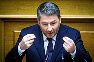 PASOK’s Androulakis Slams ND: ‘You Are Amateurs and Incompetent’