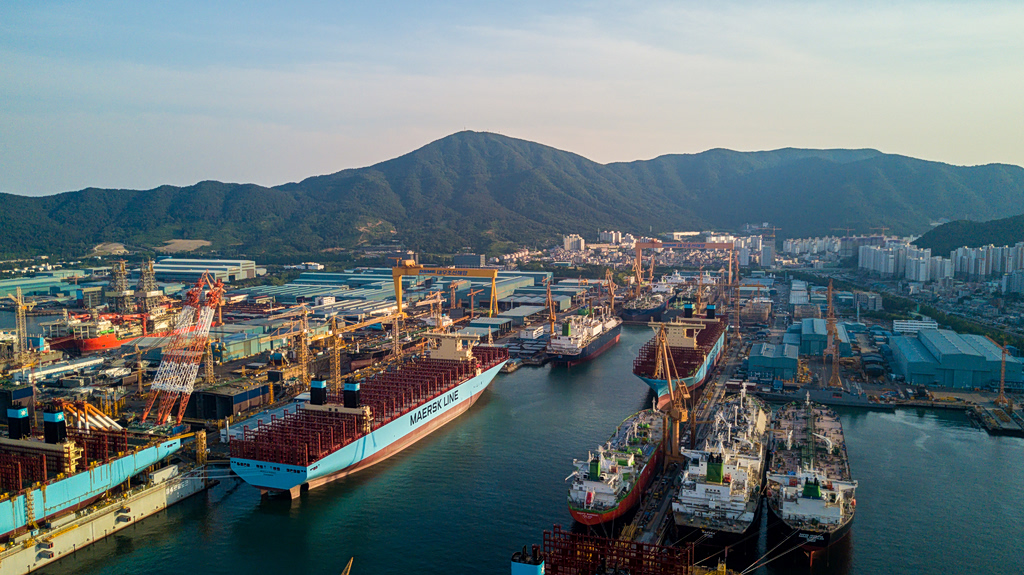His $7 Billion Tanker Bet Raised Eyebrows. He Couldn’t Have Timed It Better