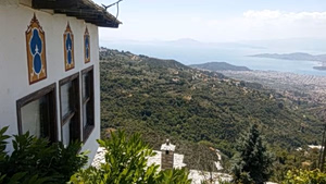 Two-Speed Summer: Rising Costs Reshape Greek Holiday Plans
