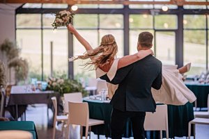 Financial Lessons From People Who Had Lavish Weddings