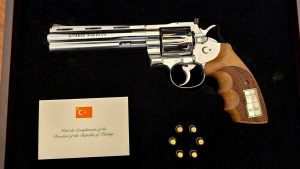 Erdogan Gifts NATO Leaders Vintage Revolvers After Summit