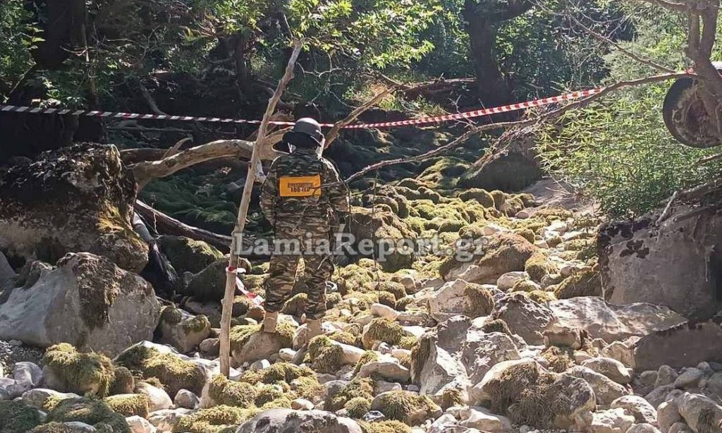 WWII Grenade Found by River in Central Greece