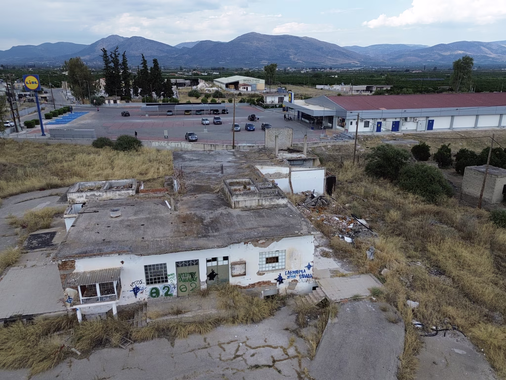 Greek Police Officers Get More Time in Shooting Case