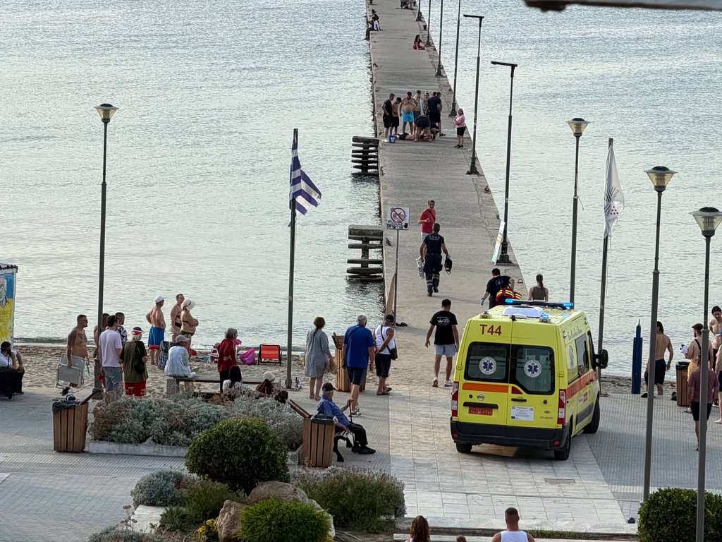 Teen Who Fractured Neck in Dive Remains Unidentified