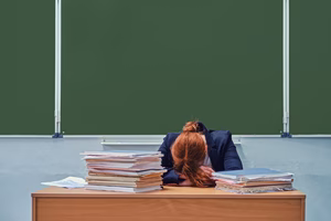 Greek Teachers Forced Into Second Jobs to Make Ends Meet