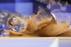 Tentoglou Soars to World-Leading 8.61m to Win Monaco Diamond League