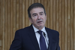 Chrysochoidis: Police Should Arrest Killers, Not Kill Children