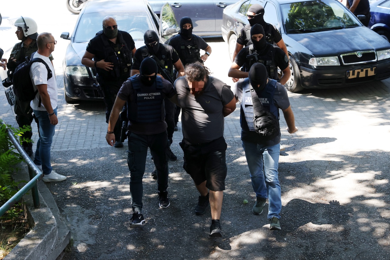 Two Jailed Pending Trial Over Fatal Thessaloniki Firebombing