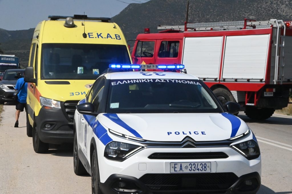 Mother, Infant Killed in Tanker Truck Collision in N. Greece; Father Declared Brain Dead