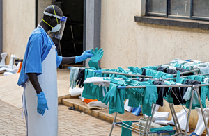 Uganda Nears Ebola-Free Status as Congo Outbreak Worsens