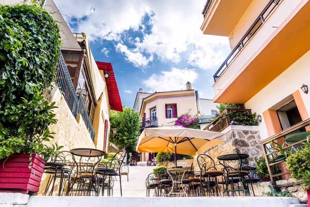 10 Hidden Garden Cafés to Escape the Heat in Athens