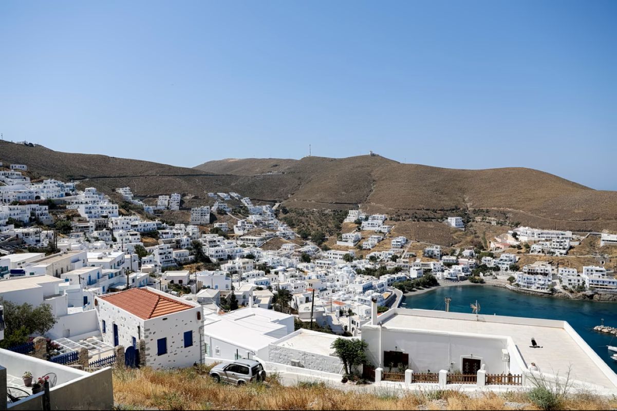 Astypalaia Tops iO Donna’s Summer List