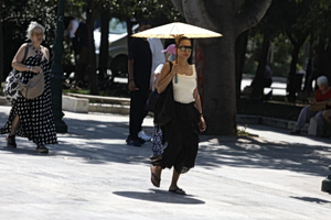 Greece Heatwave Continues as Temperatures Reach 43°C