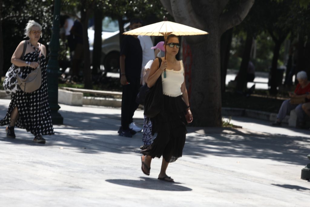 Greece Heatwave Continues as Temperatures Reach 43°C