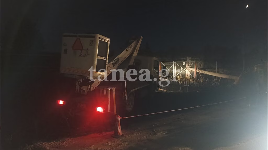 Pictures Show Burned-Out Car After Fatal Thessaloniki Crash