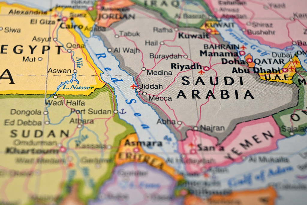 Houthis Threaten Saudi Sea Blockade Amid Iran War Escalation