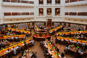 When Demand Shapes Universities: The Rise and Decline of Modern Greek Studies in Australia 
