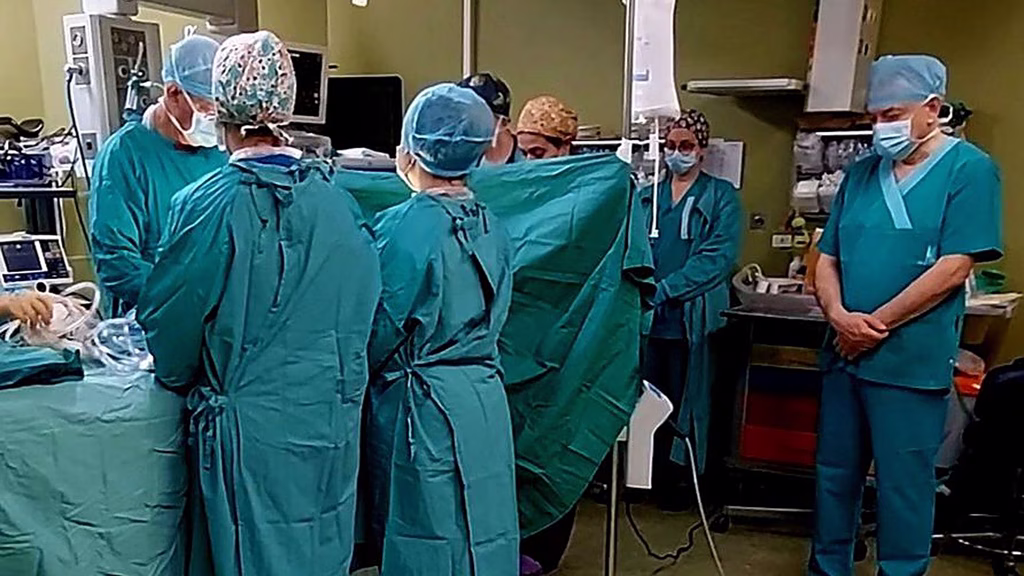 Greek Family Donates Organs of Brain-Dead 32-Year-Old
