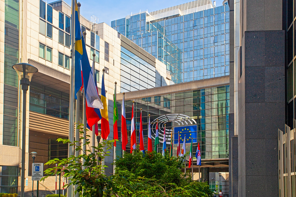 EU Agrees 21st Sanctions Package Against Russia