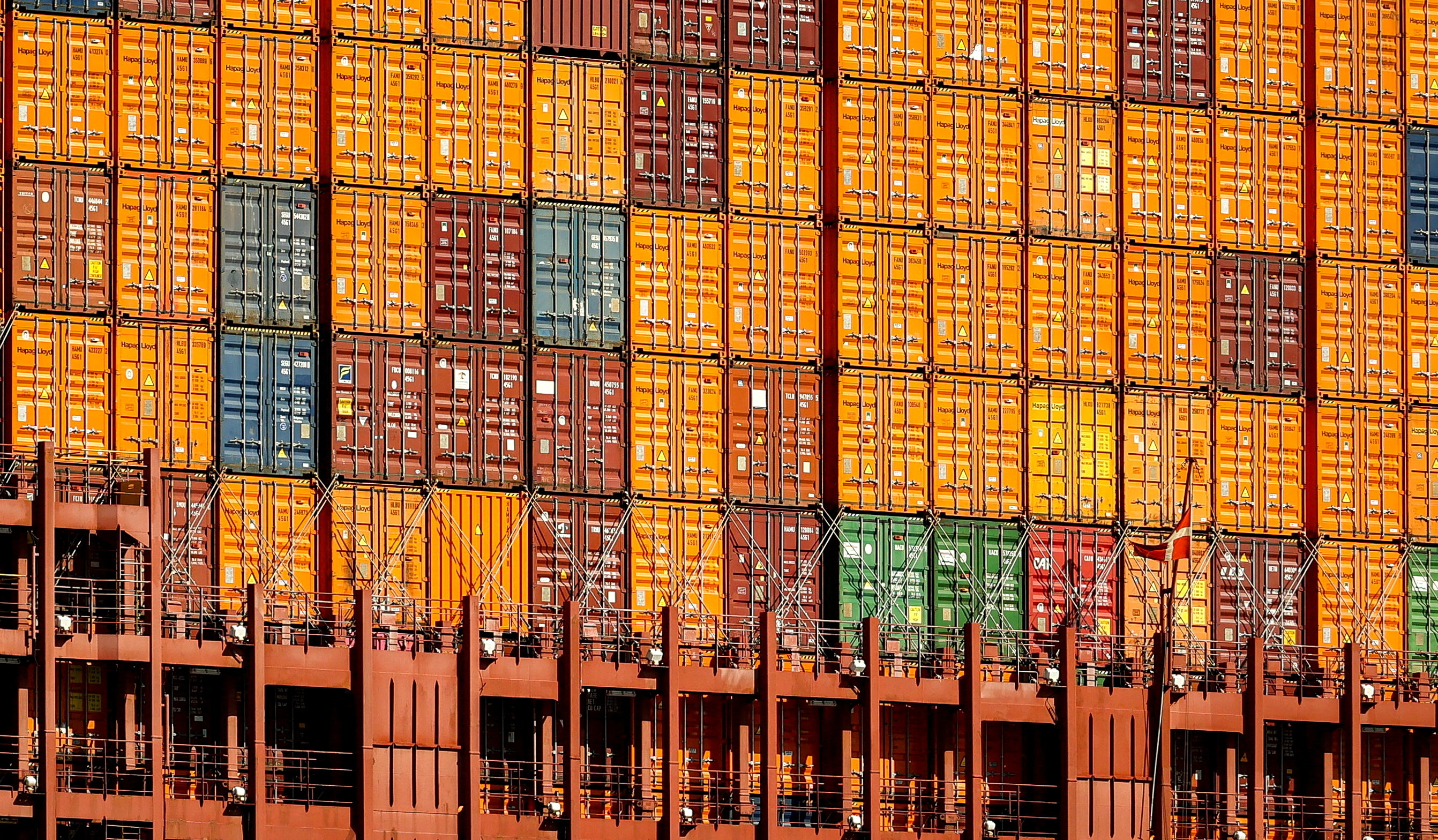 EU Gives Guarded Welcome to New US Tariffs