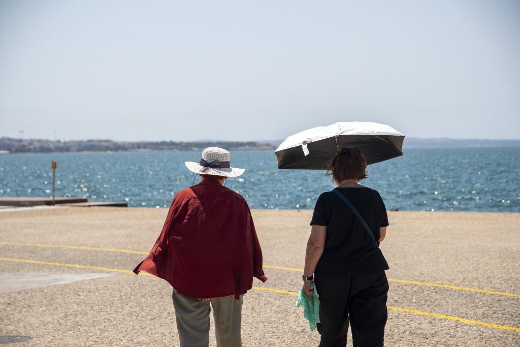 Greece Forecast Calls for Heat and Gale-Force Winds