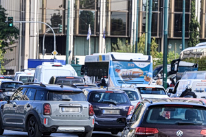 Greece Warns Drivers Over Tough Speeding Penalties