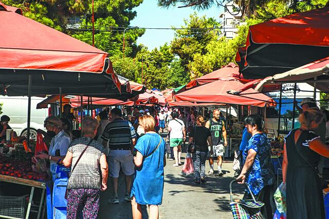 Greece Updates Digital Shipping Rules for Farm Products
