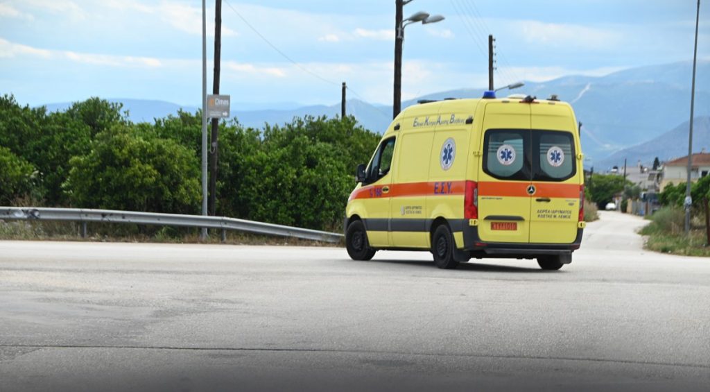 Viral Video Shows Ambulance Navigating Heavy Traffic
