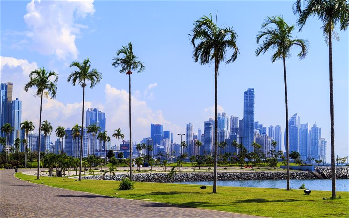 Best Countries for Expats to Live and Work in 2026