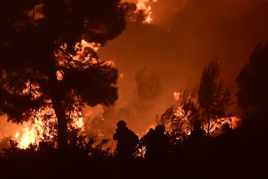 Greece Wildfires Rage as Evacuations Expand Across Multiple Regions
