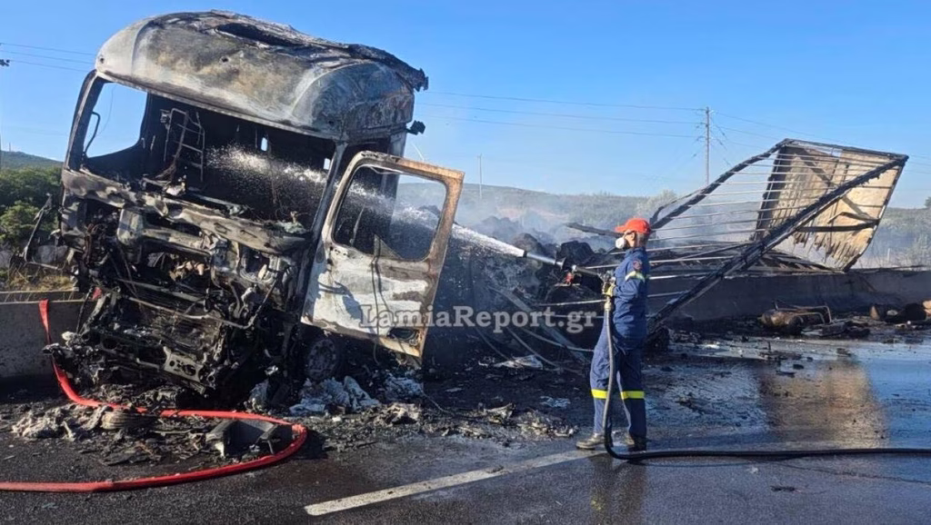 One Killed in Fatal Truck Crash on Athens-Lamia Highway
