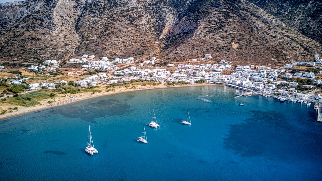 Sifnos: The Fairytale Island Captivating British Travellers