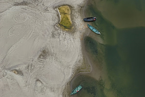 Ships Can’t Move and Power Plants Shut Down as Drought Saps Europe’s Rivers