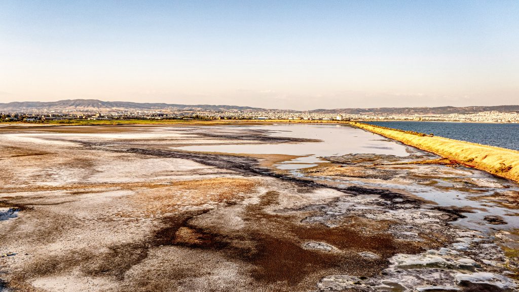 Thessaloniki Lagoon Faces Severe Water Loss in Summer