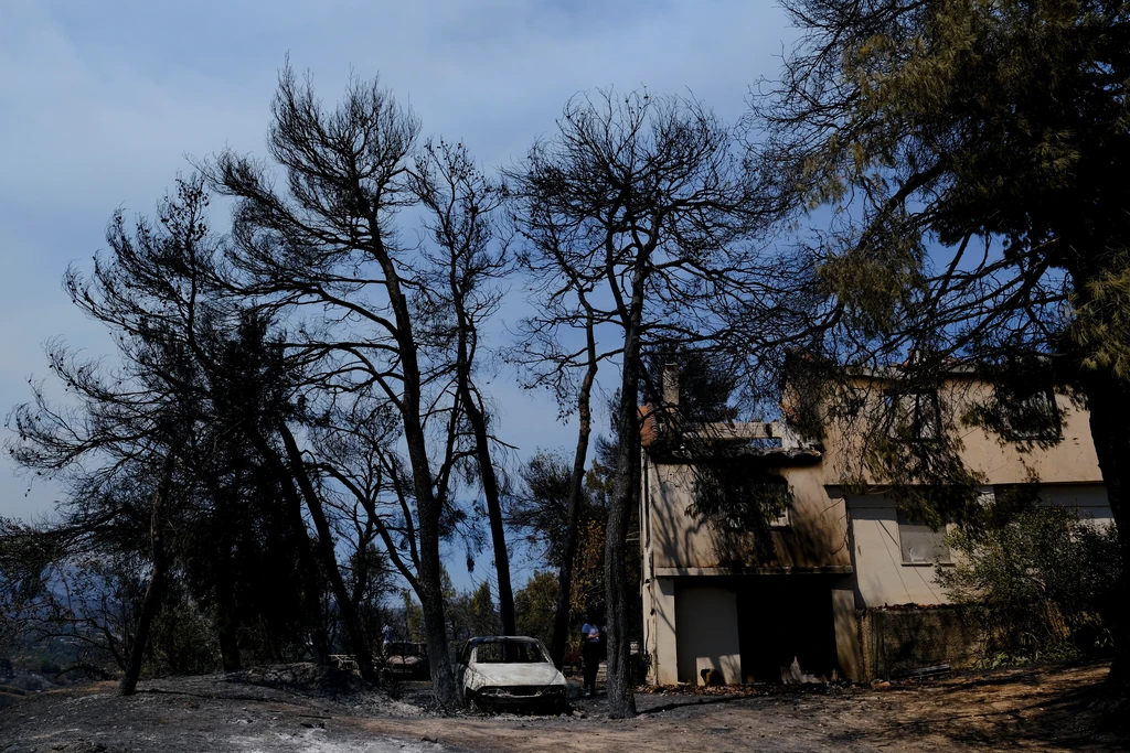 British Family Loses Dream Greek Home to Wildfires
