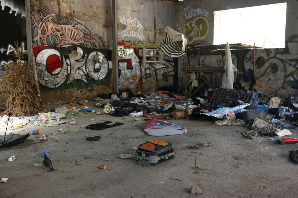 A Migrant, a Suitcase, and the Humanitarian Blind Spot