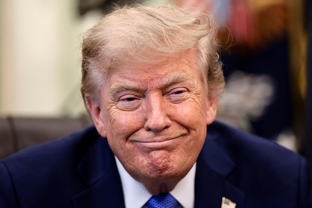 Trump Signs Executive Orders Targeting Birthright Citizenship