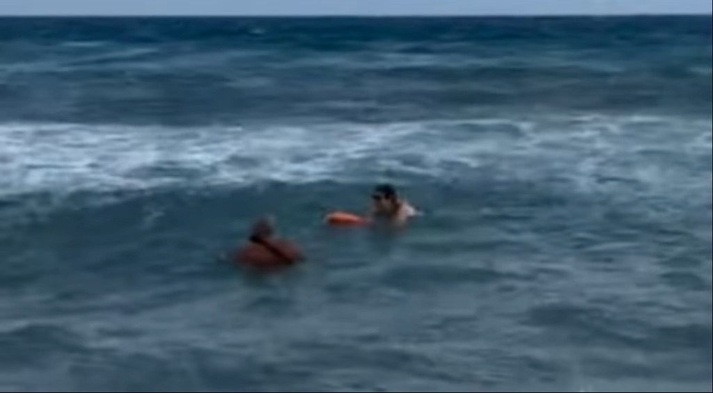 Lifeguards Rescue Woman Swept Out to Sea Off Crete (Vid)