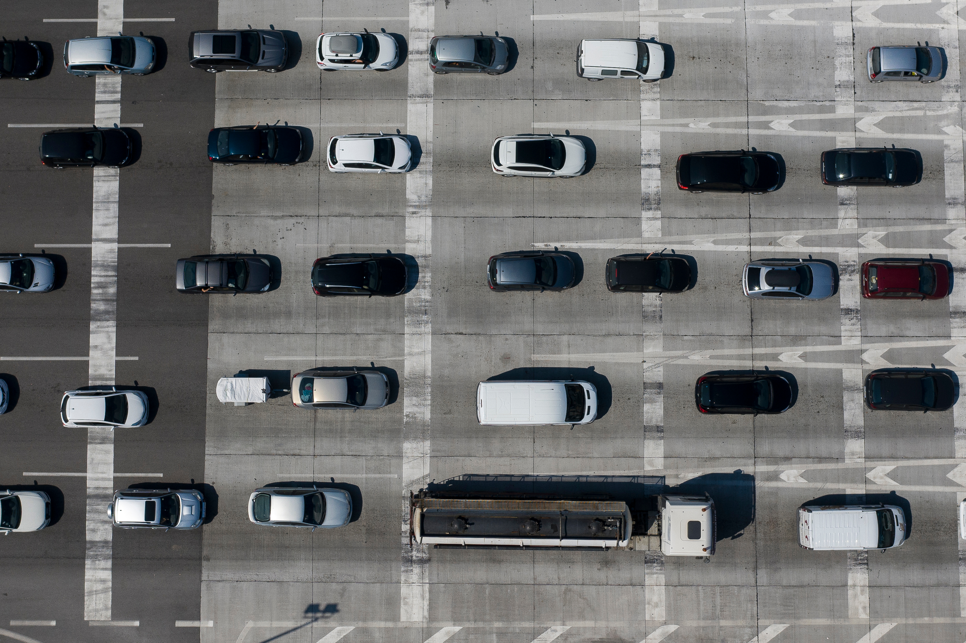 Greece Tightens Traffic Measures for August 15 Holiday