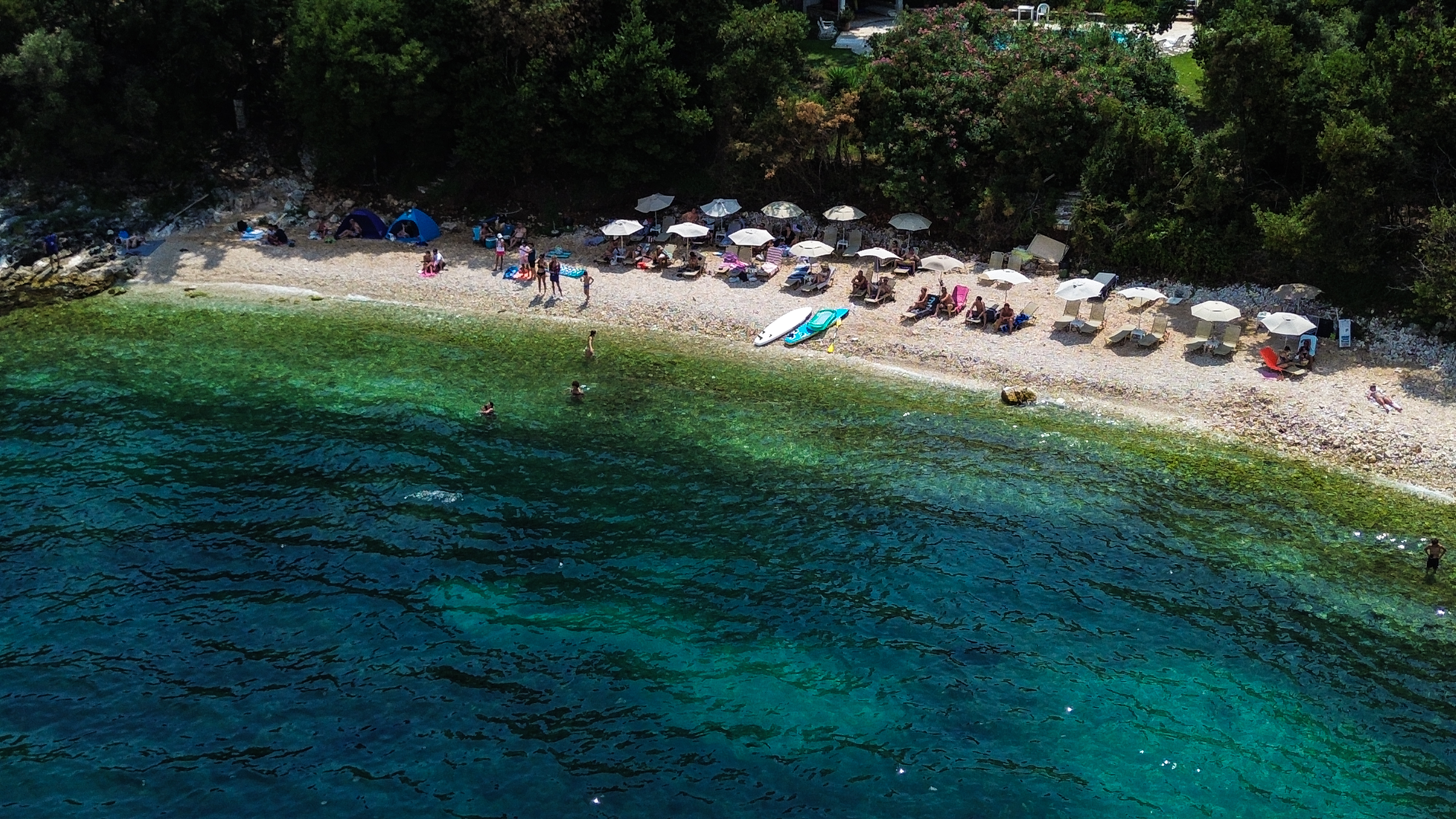 More Tourists, Less Money and Greece’s September Bet